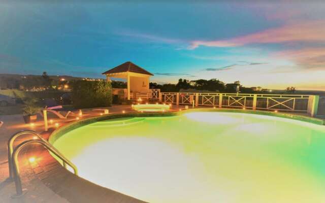 Paradise  Beach Front Apartment