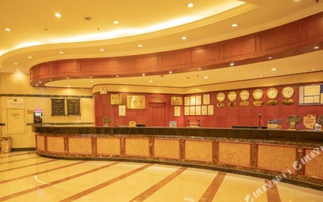 Adange Hotel