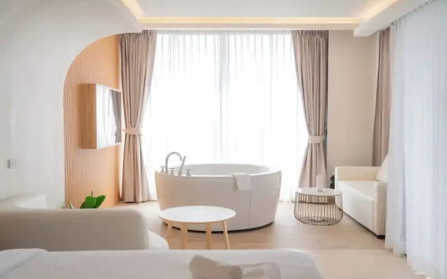 G9 Hotel Kanchanaburi