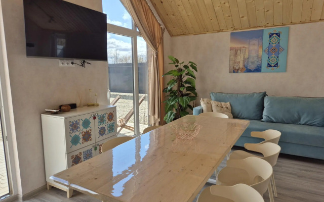 Восток на Полевой 11/2