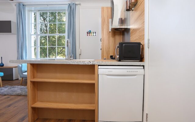 2 Bed Apartment in the Heart of Camden