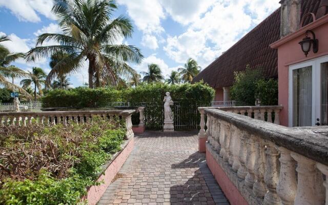 Roma Golden Glades