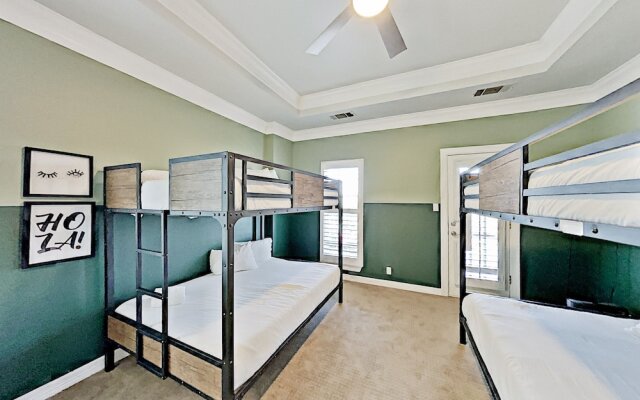 1111eriv 4 Bedroom Home