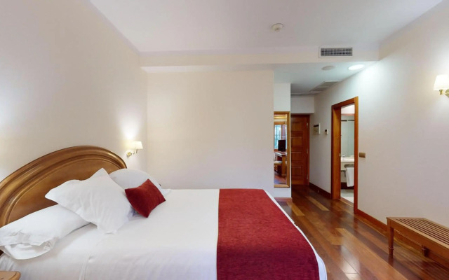 AZZ Peñafiel Las Claras Hotel & Spa