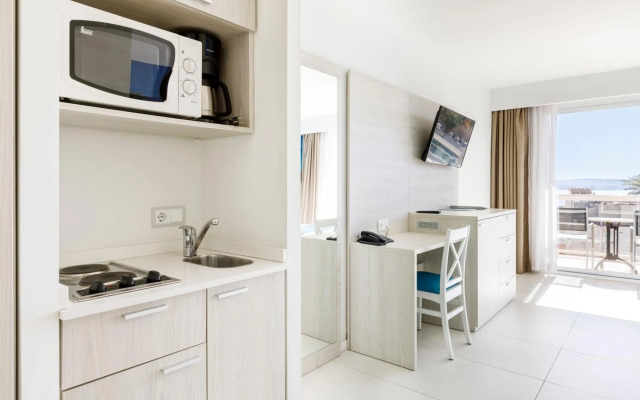 Aparthotel y Hotel Paguera Beach