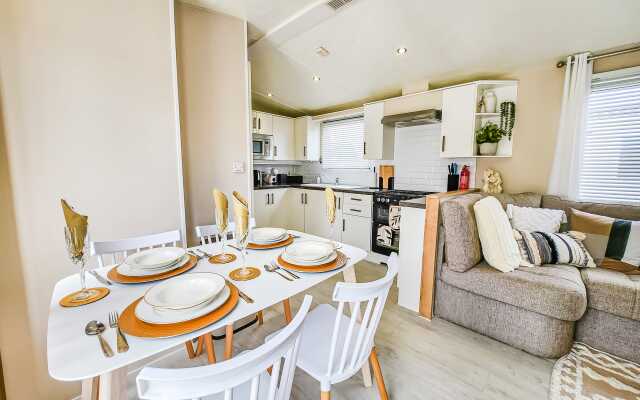 Escape to Paradise at Pevensey Bay Holiday Park