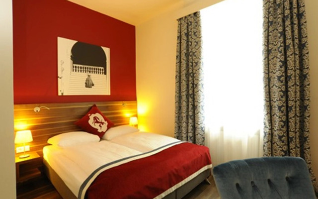 Villa Carlton - Adults Only