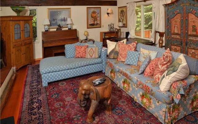 Rockledge Residence 3 Bedrooms 3 Bathrooms Home