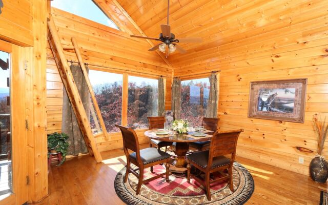 Howling Wolf - One Bedroom Cabin