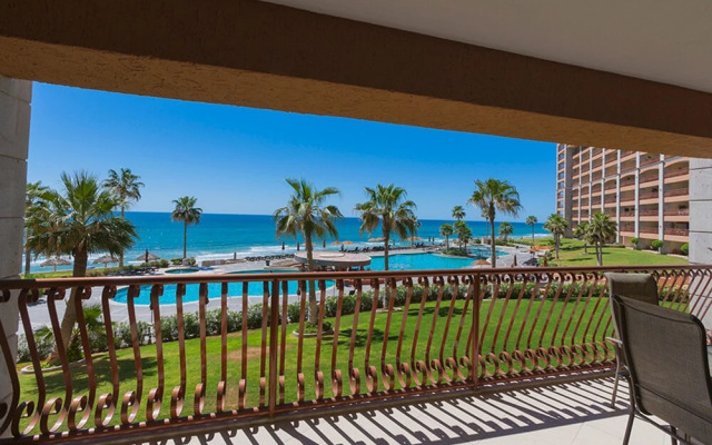 Sonoran Sun 2BR Upper SE 208 by Casago