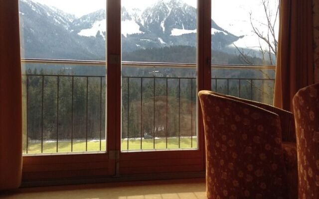 Tourist Hotel Boehm