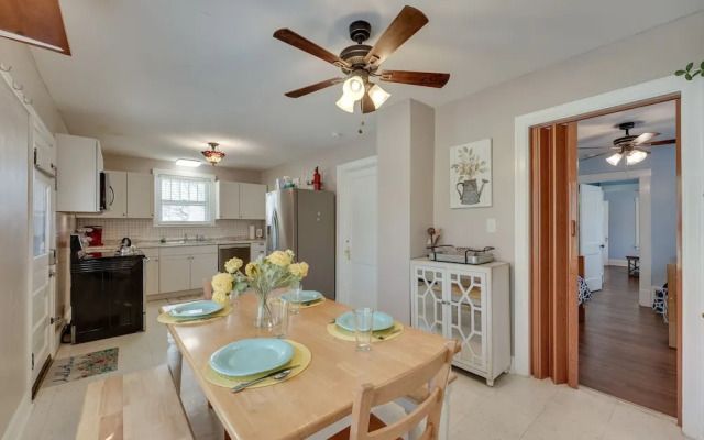 Dog-friendly Springfield Home < 1 Mi to Msu!