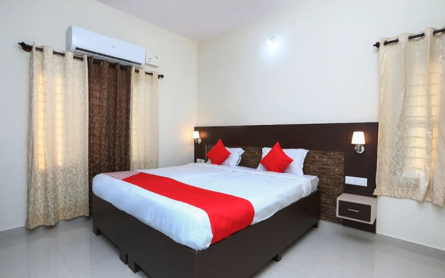 OYO 19479 Cjs Homes