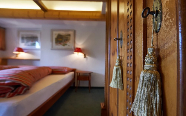 Hotel Arlenwald – Guest Rooms – Arosa
