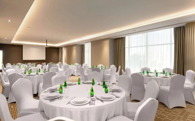 Ramada By Wyndham Riyadh King Fahd Road