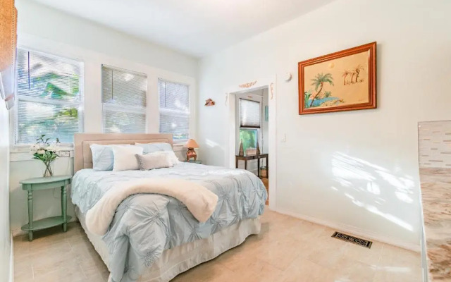 Manatee Palms B&B