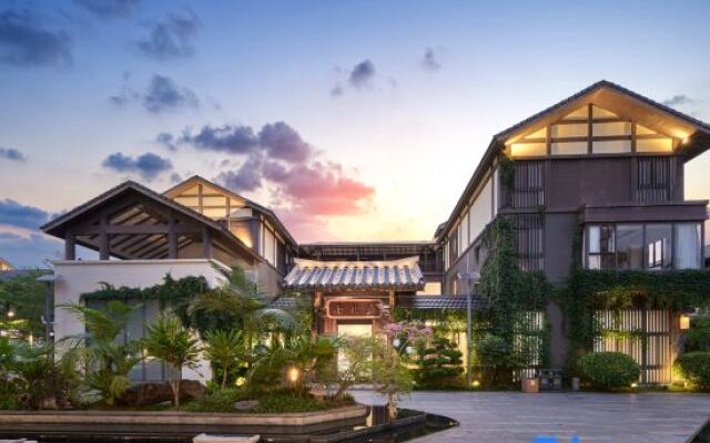 Xinxing Zenyu Town North and South Ju Siheyuan