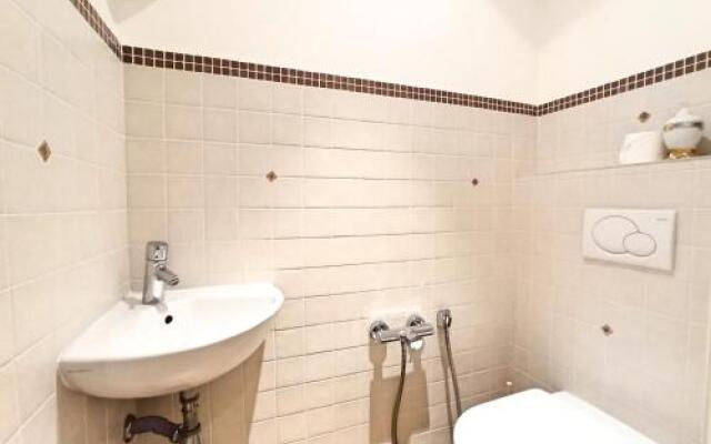 Viva Riviera Rue Victor Cousin