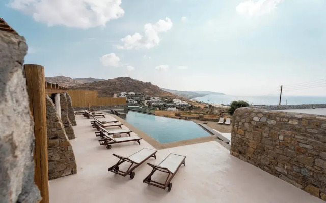 MvibesMykonos homes and studios