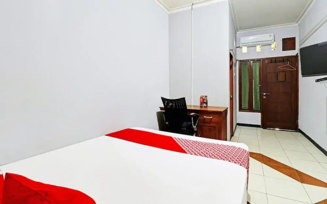 OYO Life 92127 Skyland Pasteur