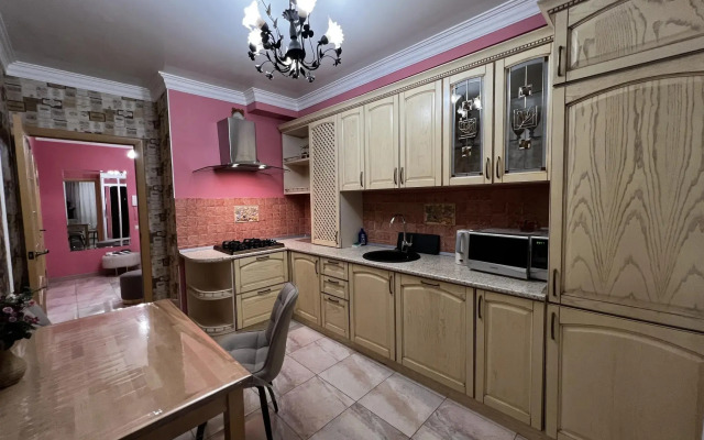 Sutki26 on Kalinin Avenue