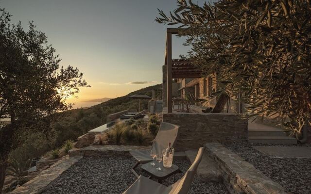 Aphrodite Suite by Peliva Nature Suites
