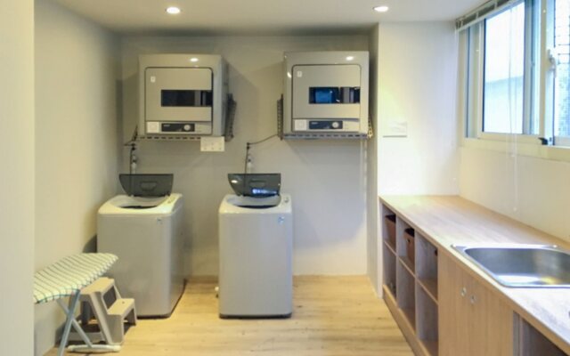 Green Hotel - West District