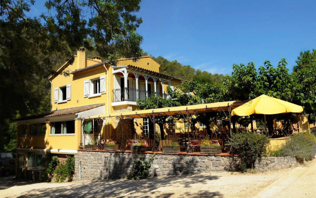 The Originals City, Hôtel Les Bastides du Gapeau, Hyères Nord