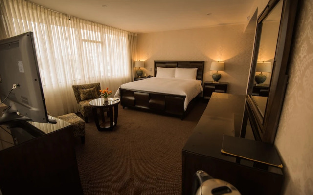 Roles Hotel