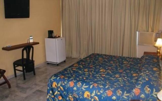 Parque Inn Hotel & Suites