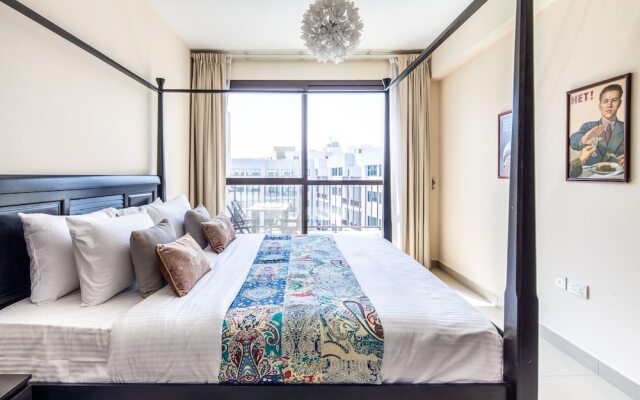 Regal 1BR Apartment With Tranquil Settings in Jvc!