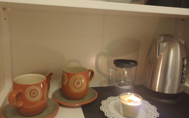 Tiny Room