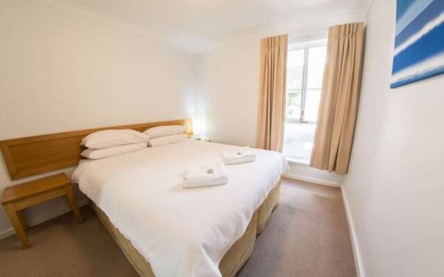 Sea Breeze Broadwater