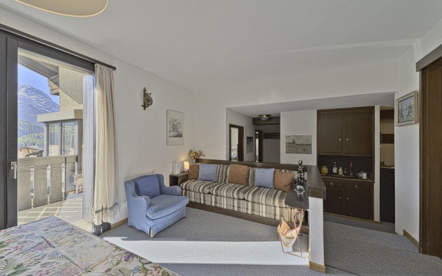 Chesa Gordona 1 - Attic - Celerina-Chesa Gordona 1 - Attic - Celerina – Guest Rooms – Celerina-Schlarigna
