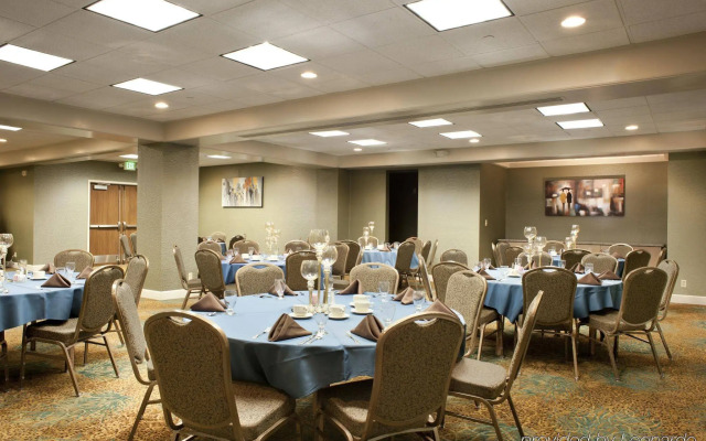 Holiday Inn Rock Island by IHG