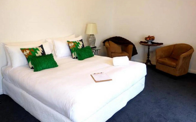 The Bronte Boutique Hotel