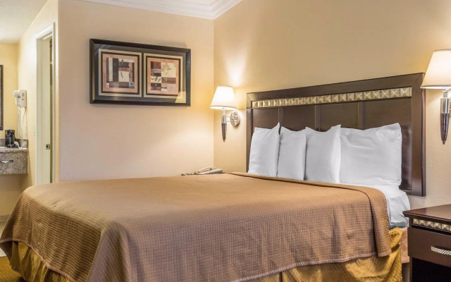 Hyland Inn Near Legoland