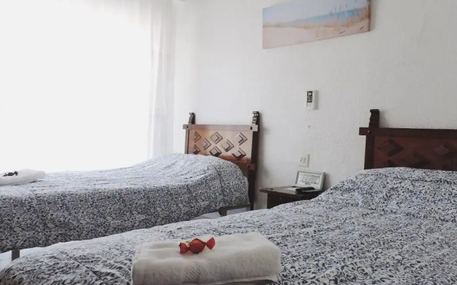 Hostal Monreal