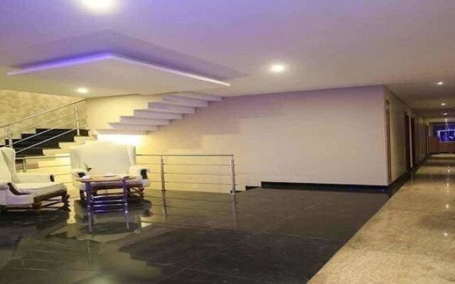 OYO 6447 Samasth Rooms And Suites