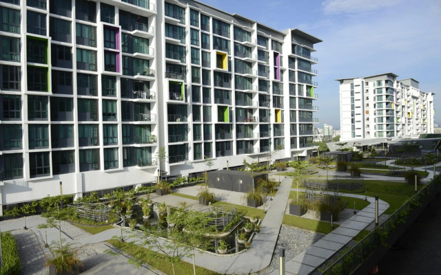 8pax Cozy Home Stay Jazz Suites 1 Vivacity Kuching Sarawak 3BR – Outside – Kuching