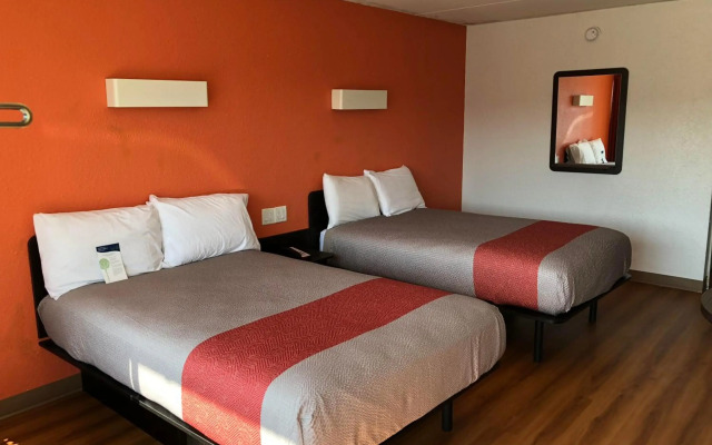 Motel6 Brunswick, GA