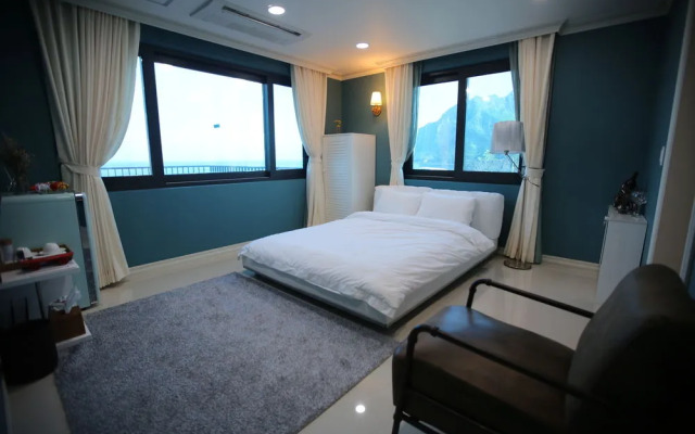 Healing House Youngrakjae