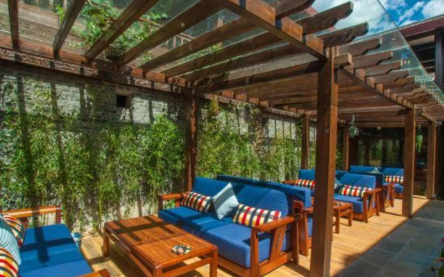 Lijiang Qupin Life Inn (East Gate Branch of Shuhe Ancient Town)
