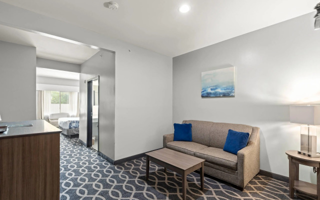 Wingate by Wyndham Humble/Houston Intercontinental Airport
