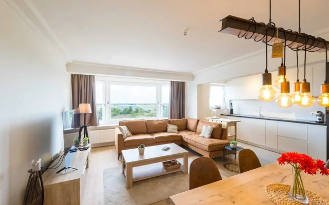 Modern Flat 2 Bedrooms With Open View