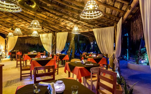 Holbox Dream Beach Front Hotel