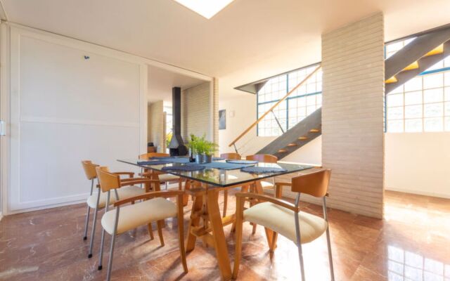 House Mar Roig L'Ampolla