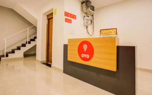 Oyo Flagship 24427 Jayam Nagar