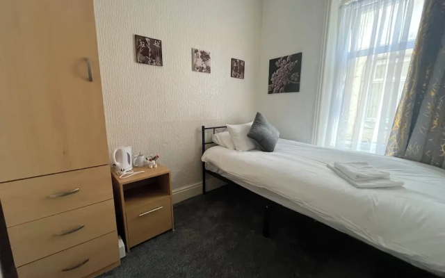 Stay At 22 Glen Allan Hotel