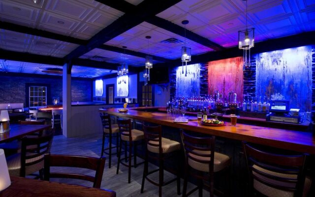 John Carver Inn & Spa